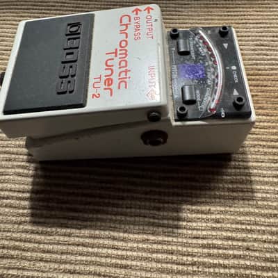 Boss TU-2 Chromatic Tuner (Dark Gray Label) 1998 - 2009 - White image 2