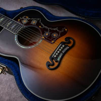 GIBSON USA Custom Shop J-200m Ultimate Quilt "Three Tone + Ebony" (2007) image 2