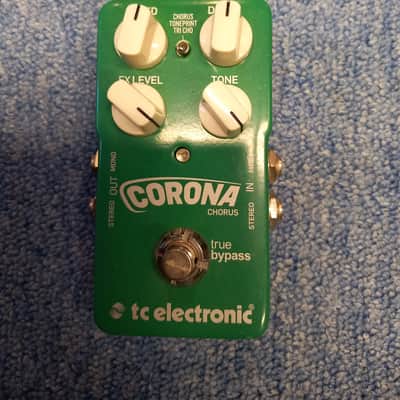 TC Electronic Corona Chorus 2011 - Present - Green Bild 1
