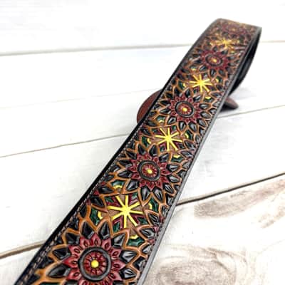 Walker And Williams WW-LIH-2 Hand Carved Premium Black And Brown Leather Strap With Gold Earth Zodiac Star Design image 13