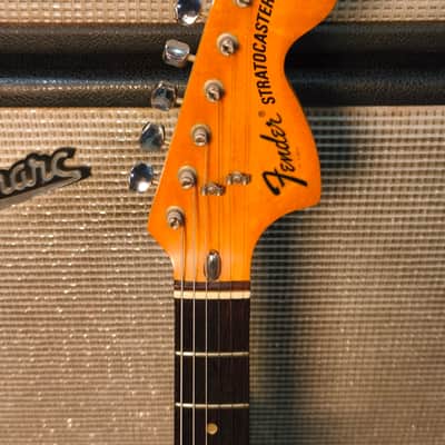 Fender Stratocaster with 3-Bolt Neck, Maple Fretboard 1975 Sunburst image 2