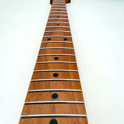 HooDoo Stratocaster Neck Roasted Maple Nitro New hsn6478 image 4