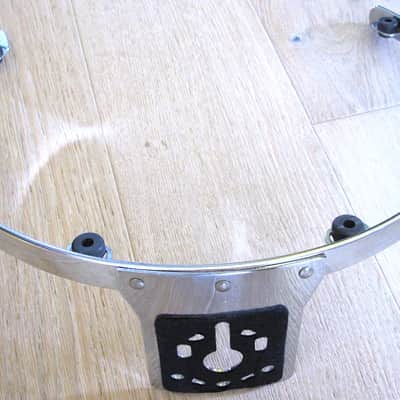 16" 8-Lug RIMS Suspension Tom Mount #2 - Chrome image 1