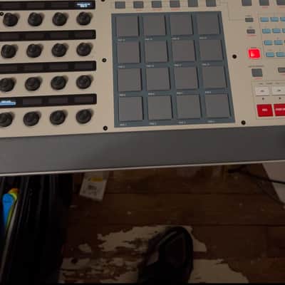 Akai MPC X Special Edition Standalone Sampler / Sequencer 2023 - Present - Grey image 11