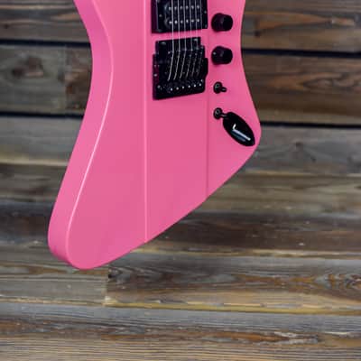 Hamer 1986 FBII Pink w/ Boomers and Original case image 3