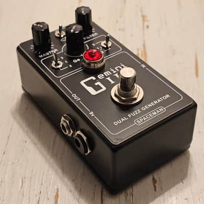 Spaceman Gemini lll 3 Distortion Overdrive Fuzz Booster Box Ect image 5