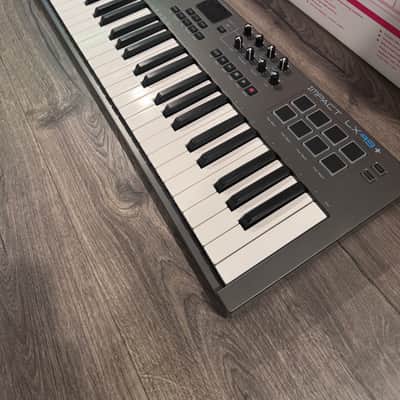 Nektar Impact LX49+ USB MIDI Keyboard Controller 2016 - 2021 - Black image 3