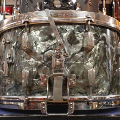 1940s Slingerland 8x14 Radio King Snare Drum in Black Diamond Pearl image 4