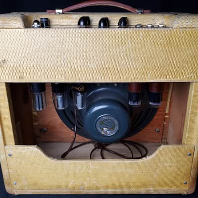 1949 Fender Deluxe Tweed Amp image 4