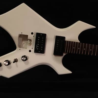 B.C. Rich Warlock NJ Series Project 80s White image 2