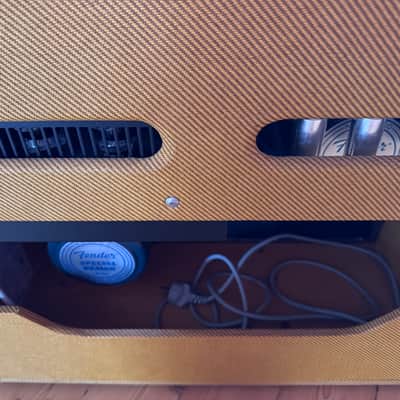 Fender '57 Twin-Amp Reissue 40-Watt 2x12" Guitar Combo 2004 - 2011 - Lacquered Tweed image 6