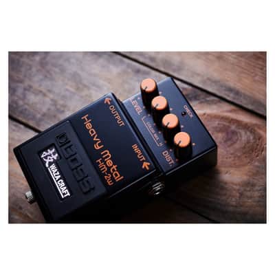 BOSS HM-2W Waza Craft Heavy Metal Distortion Guitar Effects Pedal with Standard and Custom Modes (Orange and Black) image 4