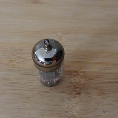 Super rare NOS 1960 VALVO 12AX7 ecc83 I60 r 45° declined getter, very strong, fully tested Superb sounding tubes ! Best Mullard substitute. image 11