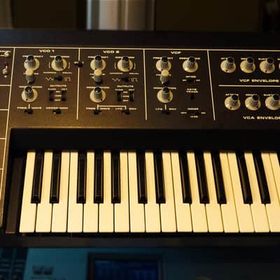 Oberheim OB-1 version 1 rare 1978 analog synth with Tauntek mod, 64 presets. SERVICED. image 4