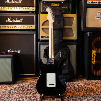 Fender Standard Stratocaster with Rosewood Fretboard 2004 - Black With EMG David Gilmour Pickup Set image 6