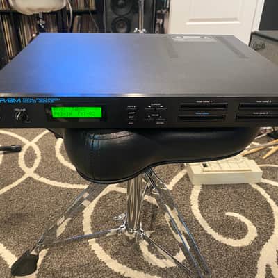 Roland R-8M Total Percussion Sound Module 1980s - Black