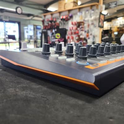 Arturia DrumBrute Impact Analog Drum Synthesizer image 3