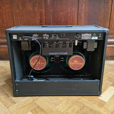 Peavey ValveKing VK212 100-Watt 2x12 Guitar Combo image 3