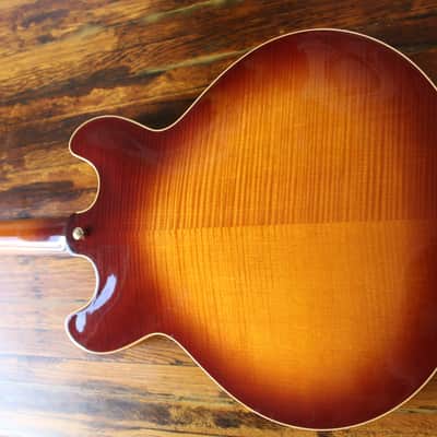 Yamaha Electric semi hollow body SA 2200 HQM001I - Tobacco Sunburst image 2