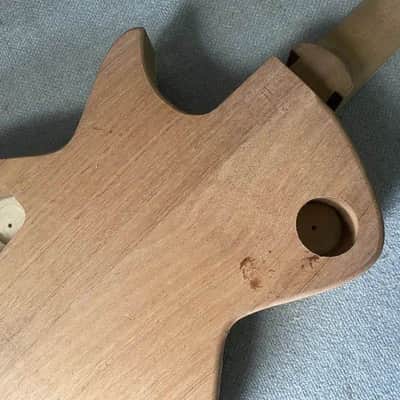 Tagima Guitar Tiger Maple Top Body with Mahogany Neck, Rosewood Fingerboard image 6