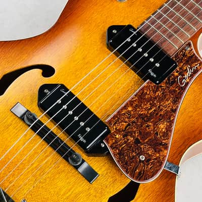 Godin 5th Avenue CW Kingpin II Hollow Body Guitar 2010s - Cognac Burst image 7