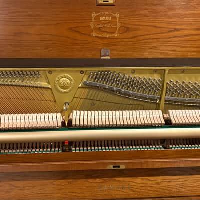 Yamaha piano P22 uplight image 5