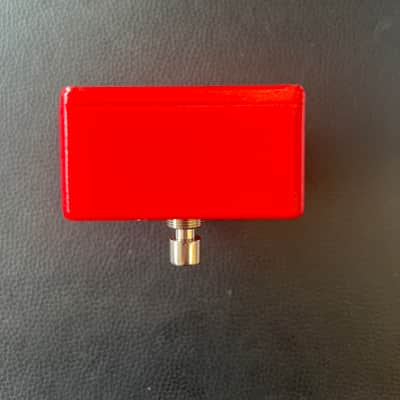 MXR M102 Dyna Comp 1995 - Present - Red image 5