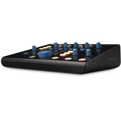PreSonus Monitor Station Desktop Studio Control Center, Three Sets of I/O, Dual LED Meters, Mute and Mono Functions, Four Headphone Amps, Talkback Mic image 3
