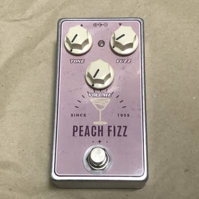Frantone Peach Fuzz Clone image 3