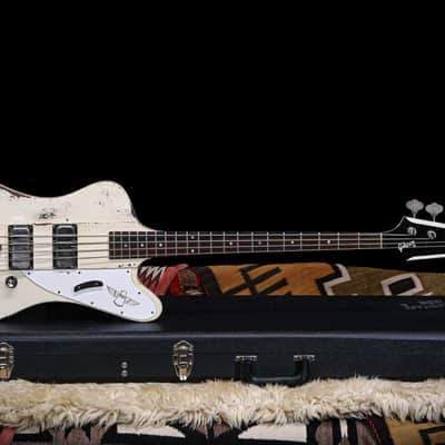 1976 Gibson Thunderbird IV “White” image 2
