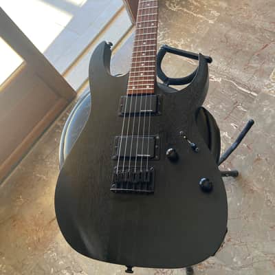 Ibanez RGRT421 - WK 2020 - Neck thru - Seymour Duncan Blackouts image 3