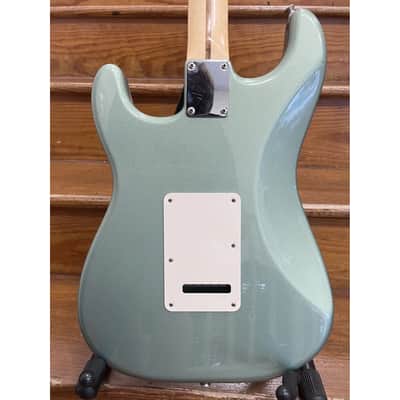 SECONDHAND Fender 2001 Standard Stratocaster, Made in Mexico - Sage Green Metallic image 6