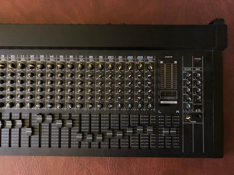 Roland M-240 Line Mixer | Reverb