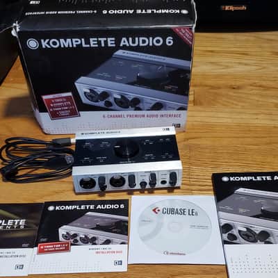 Native Instruments Komplete Audio 6 USB Audio Interface - Black/Silver - Licenses and Extras Included image 3