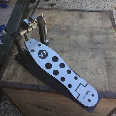 Basix V3 Bass Drum Pedal w Base Plate. Two-Tone Beater. P86285 image 6