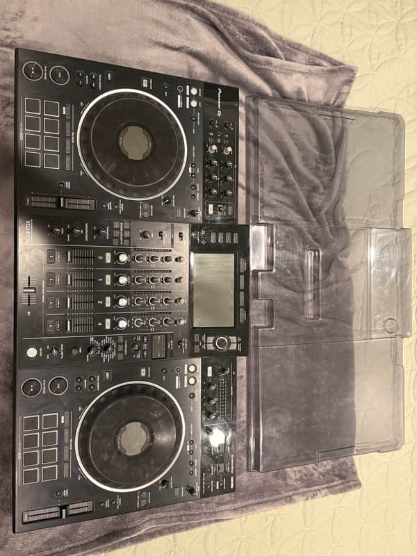 Pioneer XDJ-XZ 4-Channel Rekordbox / Serato All-In-One DJ System 2020 - Present - Black image 1