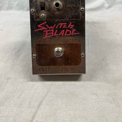 Electro-Harmonix SwitchBlade switch blade Channel Selector A/B Pedal Vintage image 2
