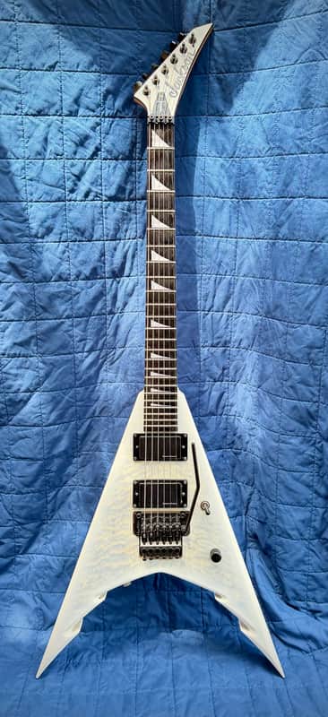 Jackson Pro Series Corey Beaulieu Signature King V KV6Q 2020