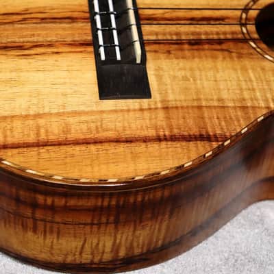 Kamaka 2022 HF-3DI Tenor Ukulele Deluxe Slotted Headstock image 4