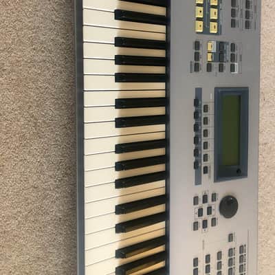 Yamaha Motif ES6 early 2000s image 5
