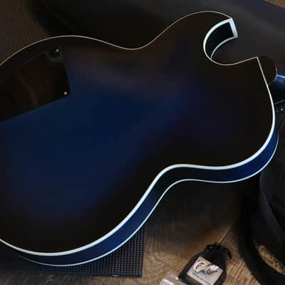 2003 Gibson ES-135 Semi-Hollow Electric Guitar Blueburst + GB image 12