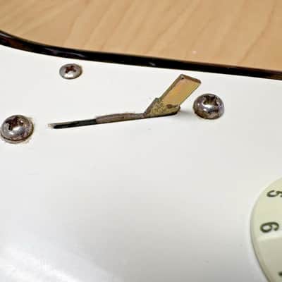 Fender Standard Stratocaster with Maple Fretboard 1995 - Brown Sunburst image 10