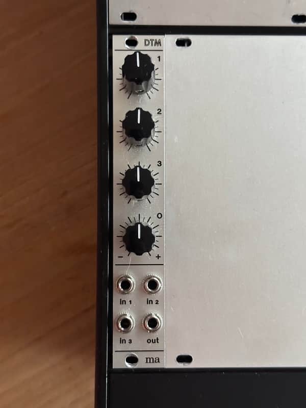 Manhattan Analog DTM