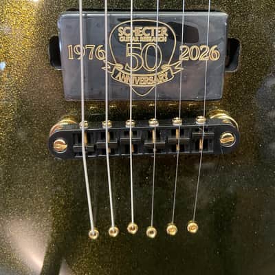 Schecter Tempest 50th Anniversary - Ebony - Gold Burst image 6