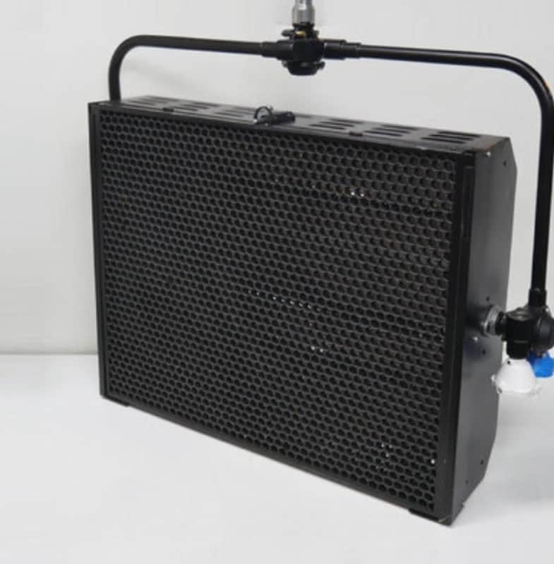 DeSisti DE-LUX 4 x 55W DMX VERSIONS - standard symmetrical reflectors Model: 4610 image 1