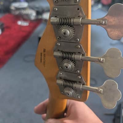 Fender Flea Artist Series Road Worn Signature Jazz Bass 2016 - Present - Shell Pink image 4