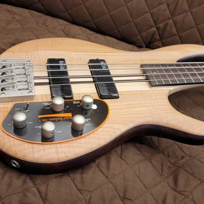 Cort A4PLUSFMMHOPN Figured Maple Top Mahogany Body 5pcs Maple Neck 4-String Electric Bass Guitar image 11