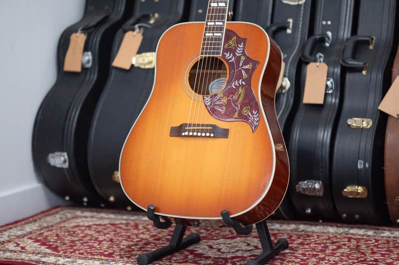 2007 Gibson USA Hummingbird Acoustic - in Honeyburst image 1