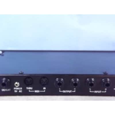 Alesis Midiverb II 16-Bit Digital Effects image 6