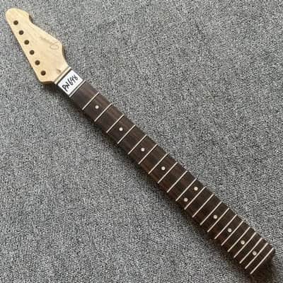 Custom Project Maple Wood Guitar Neck, Rosewood Fingerboard 22 Frets image 4